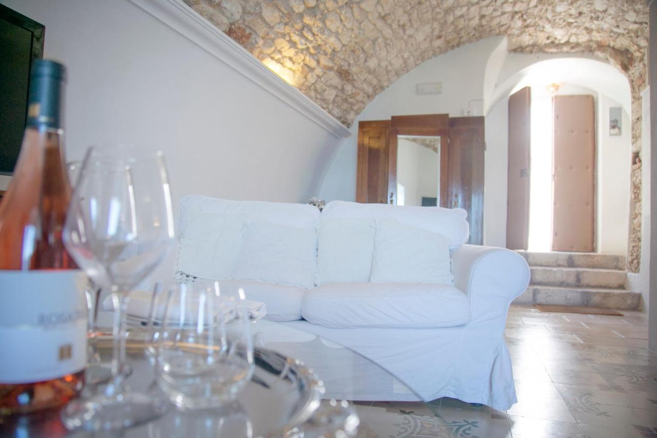 Gli Orti Di Malva B&B Пескичи Экстерьер фото